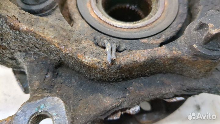 Ступица (кулак, цапфа) Opel Zafira A, 2002