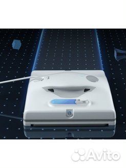 Робот-стеклоочиститель Hutt Window Cleaner W8