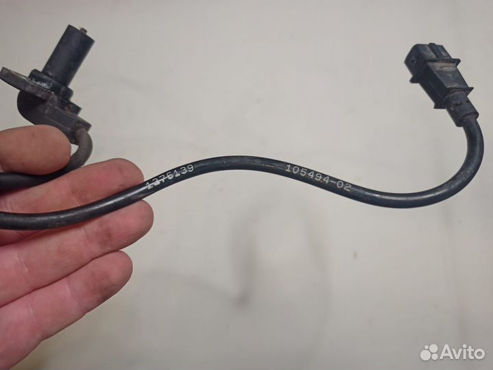 Датчик коленвала Volvo S40 -04