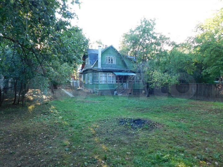 Дом 77 м² на участке 8,4 сот.