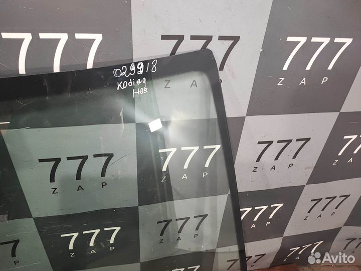 Стекло лобовое Skoda Kodiaq Оригинал без дефектов