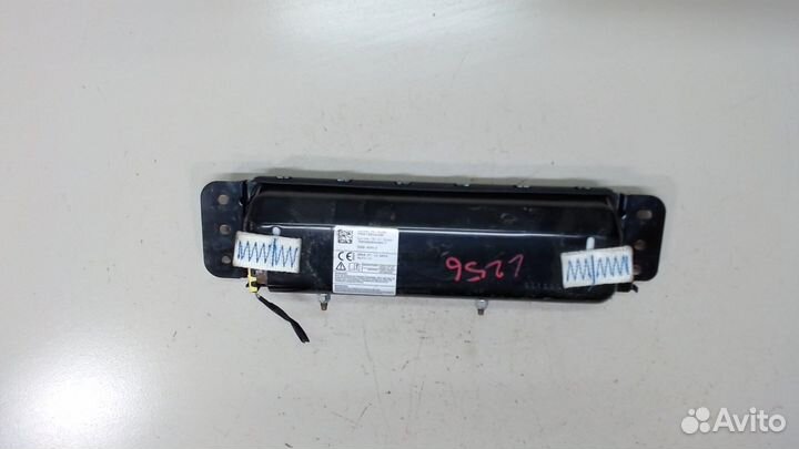 Подушка безопасности коленная Chrysler Pacifica, 2