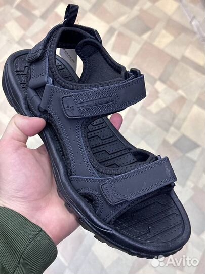 Сандалии кожаные