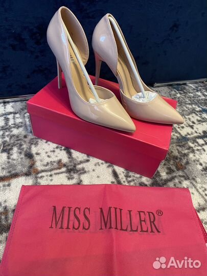 Туфли женские