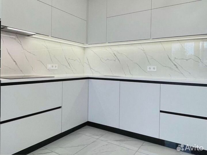 Кухонный гарнитур прямой