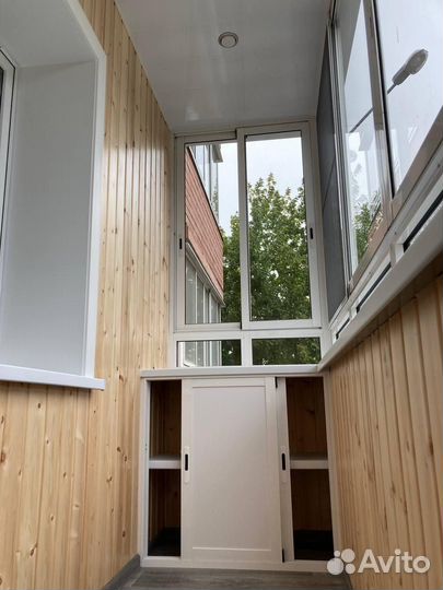 Остекление и отделка балконов