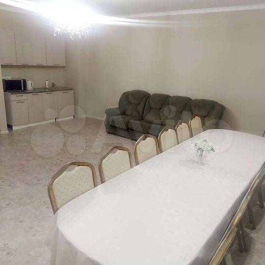 Дом 280 м² на участке 4 сот.