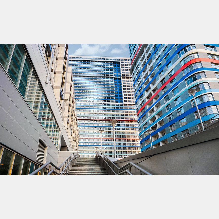 2-к. квартира, 109,7 м², 37/58 эт.