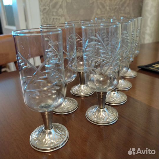 Хрустальные рюмки и Складные стаканы