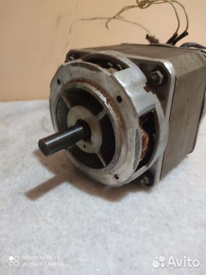 Электродвигатель 220в