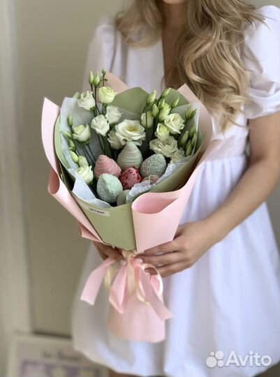 Букет из клубники в шоколаде