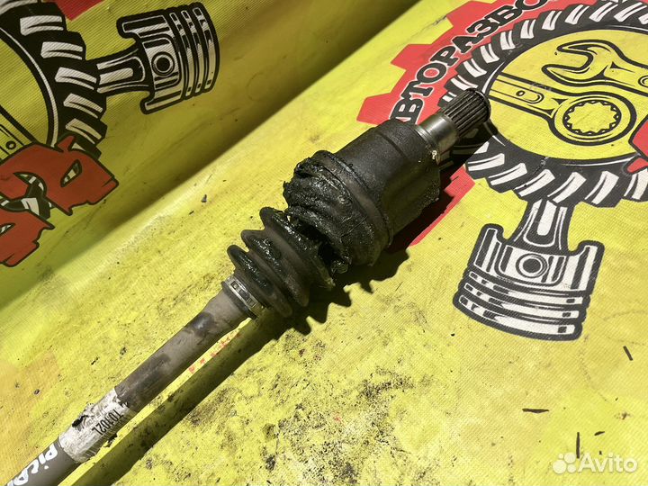 Привод левый Kia Picanto 2 TA 1.0 мт