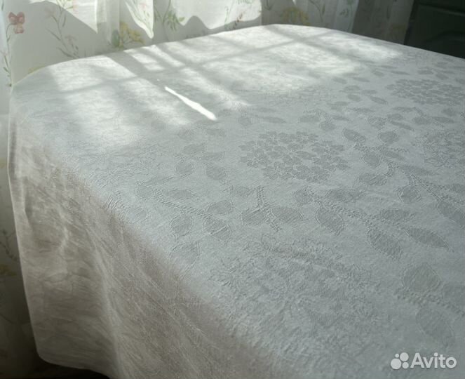 Zara Home жаккардовая скатерть с цветочным узором