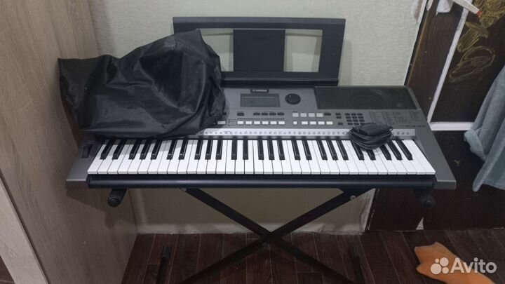 Синтезатор yamaha psr e443