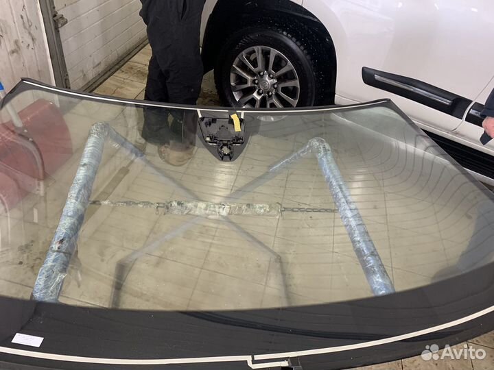 Лобовое стекло volkswagen touareg fl рестайл