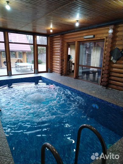 Дом посуточно, по часам с бассейном, баней, сауной