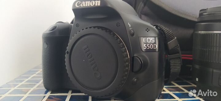 Фотоаппарат canon 550d с объективами 18-55 и 50