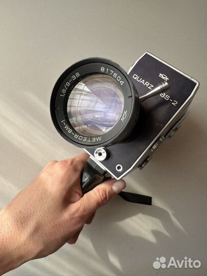 Видеокамера ретро quarz 1x8S-2