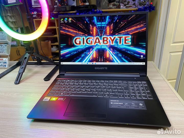 Ноутбук Gigabyte G5 (i5/DDR4 16Gb/RTX 3060/SSD512)