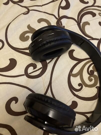 Беспроводные наушники