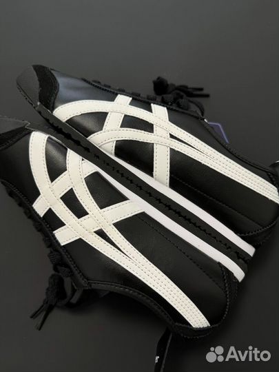 Onitsuka Tiger Mexico 66 Black White