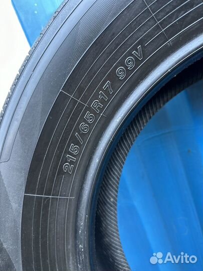 Yokohama BluEarth AE50 215/65 R17 99V