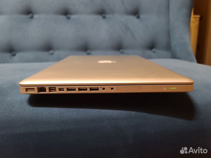 Macbook pro 17 2011