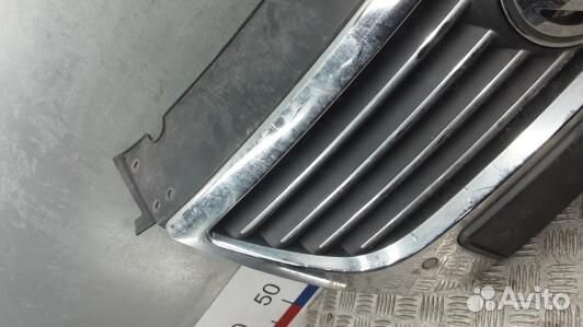 Решетка радиатора volkswagen passat B6 (LDN15G101)