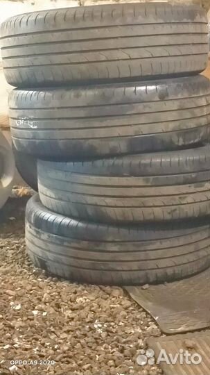 Continental ContiPremiumContact 2 215/55 R18 95H