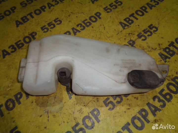 Бачок омывателя лобового стекла Renault Logan 1