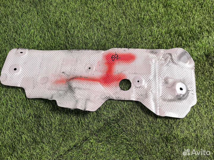 Тепловой экран передний левый Bmw X6 G06