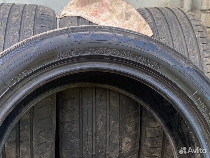 Toyo Proxes CF2 225/50 R17