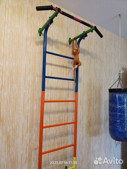 Детская шведская стенка