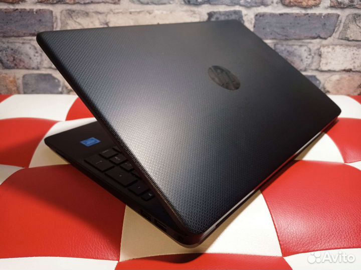 Свежий 2021г Безрамочный HP 2ядра SSD 4Gb DDR4