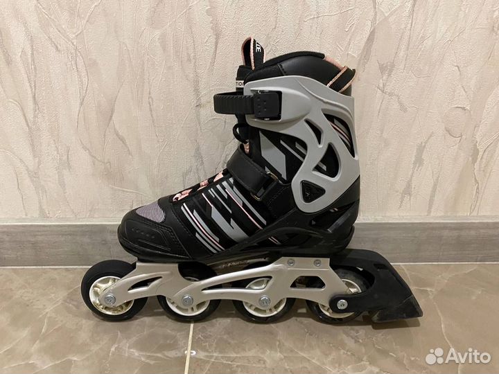 Роликовые коньки женские Reaction R200 (38 размер)