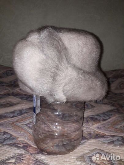 Головные уборы женские