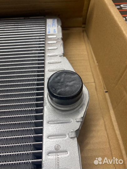 Радиатор двс Bmw 5-Series F10