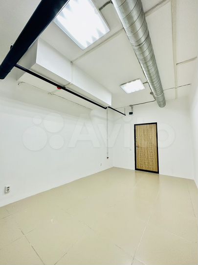 Новые офисы с водой 20м² 1 этаж с Б.Подгорной