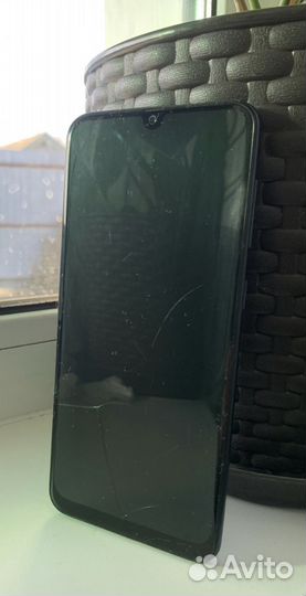 Samsung Galaxy A50, 4/64 ГБ