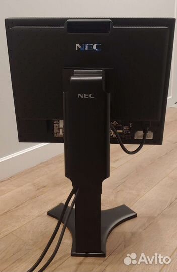 Монитор NEC MultiSync LCD 1990SX 19 дюймов