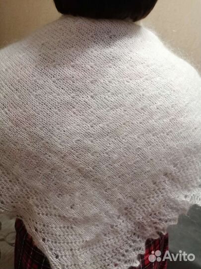 Пуховый платок паутинка