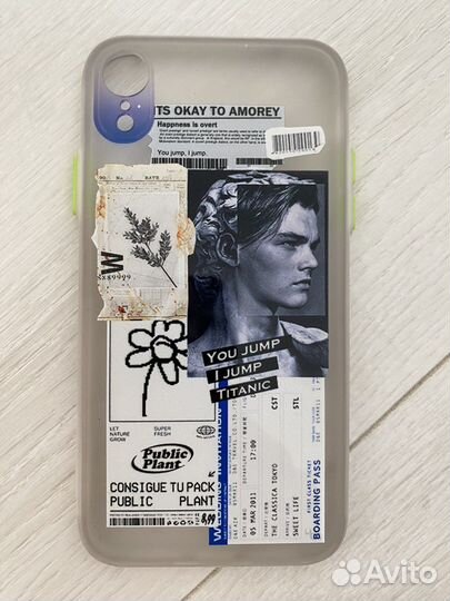 Чехлы на iPhone xr