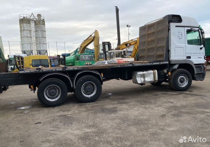 В разборке грузовик Mercedes,Actros mpii 2002-2009