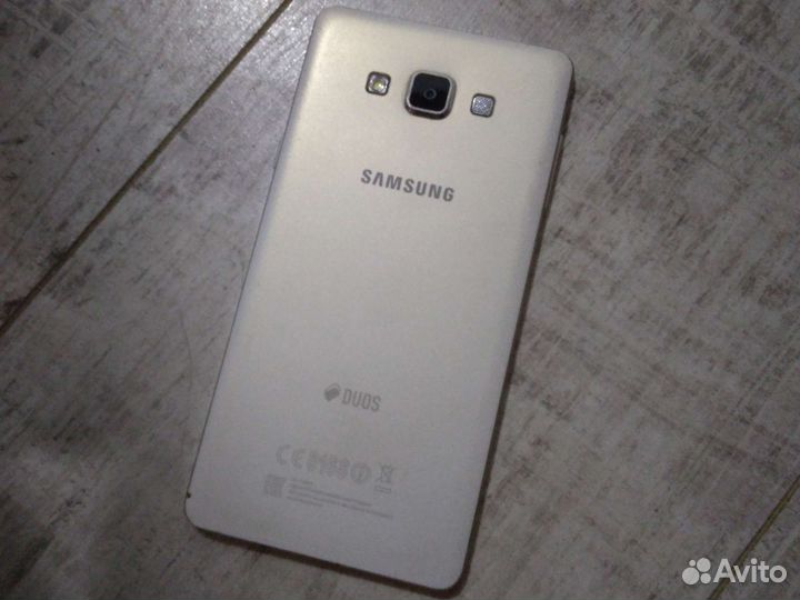 Телефон Samsung galaxy a7