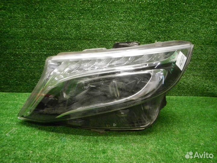 Фара левая Mercedes-Benz V-Class/Vito/Viano