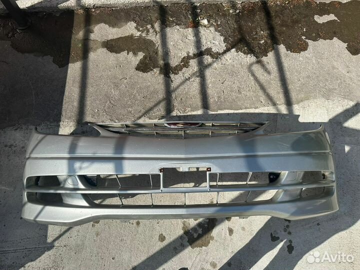 Бампер передний тойота эстима