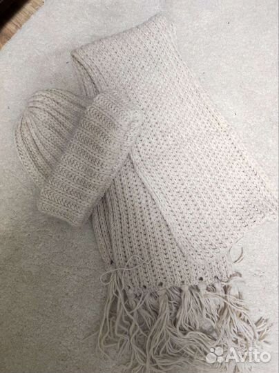 Комплект шапка и снуд