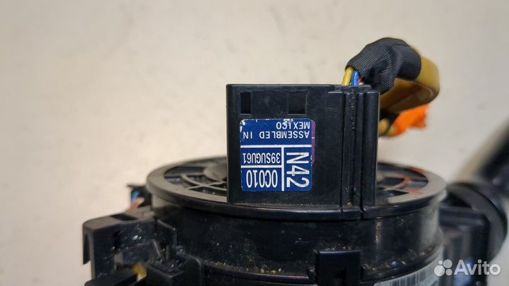 Переключатель поворотов и дворников Toyota Tundra