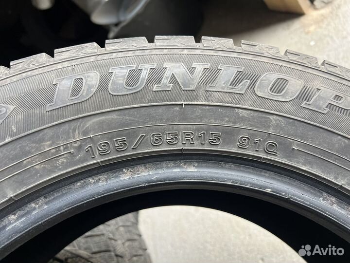 Dunlop Winter Maxx WM02 195/65 R15