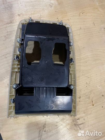 Bmw 3 e92 бардачок